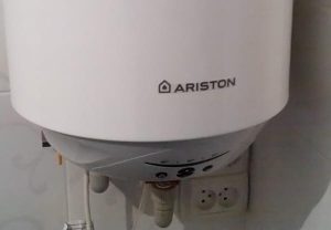 Замена водонагревателя Аристон в Ачинске